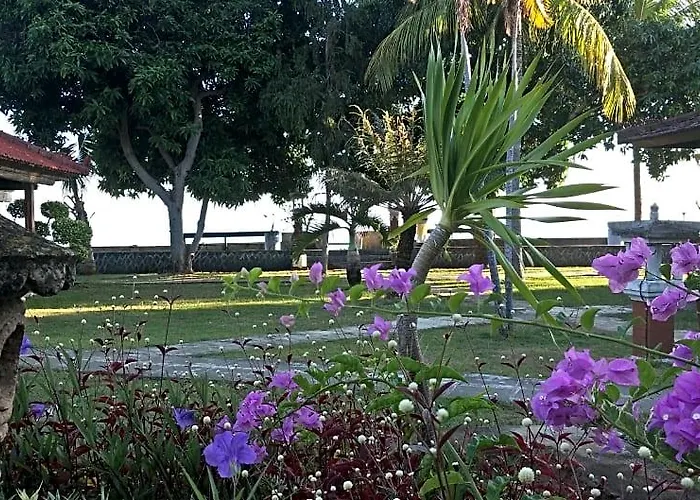 Bagus Lovina Hotel BALI