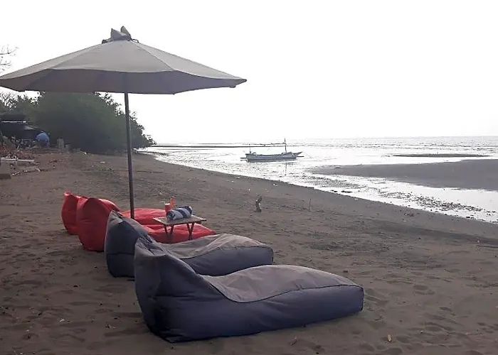 Bagus Lovina Hotel BALI